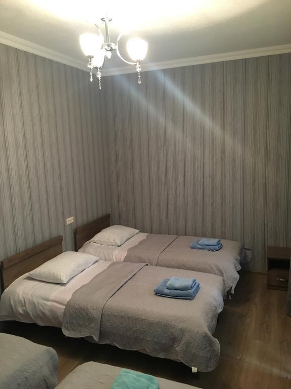 Hotel Cherry Kazbegi Esterno foto